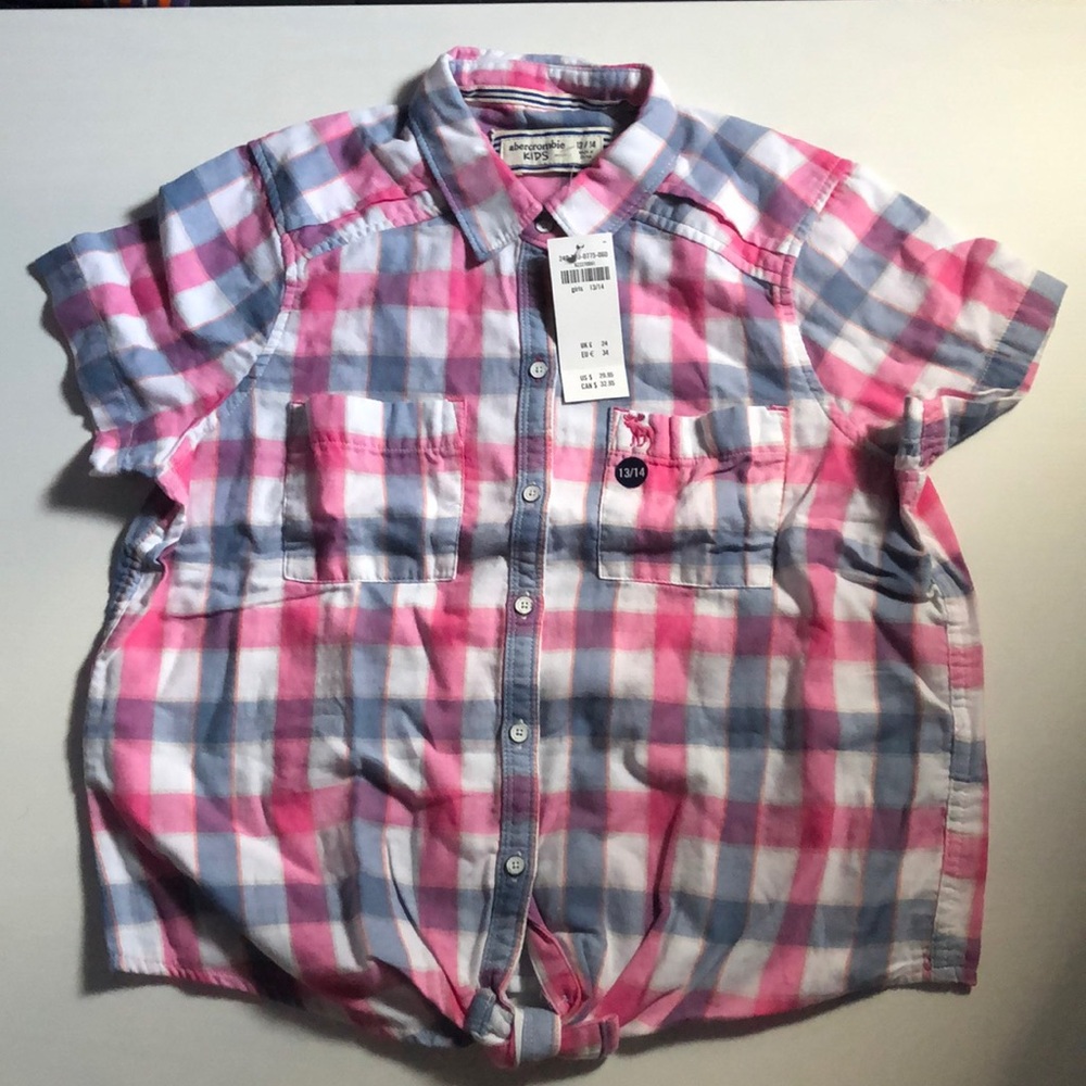 Short sleeve plaid shirt
